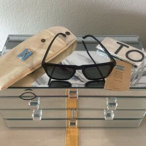 DAWSON TOMS MENS UVA/UVB PROTECTION, POLARIZED SUNGLASSES